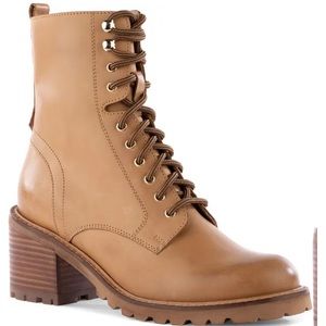Seychelles Irresistible heeled lace-up boots camel brown